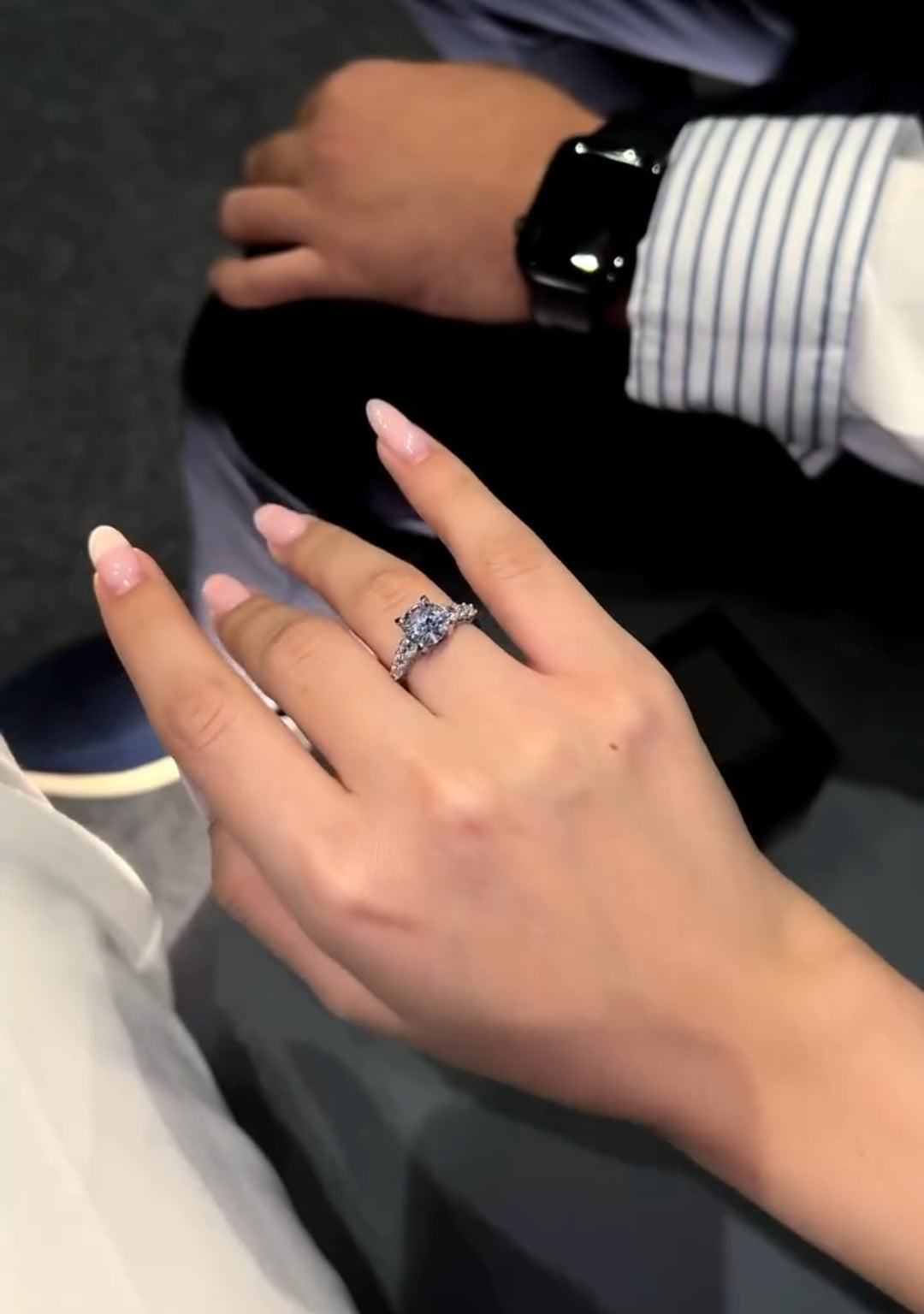 Falcons Best Selling Gift Material: 925 Sterling Silver With Premium Lighted Box For Women Ring AA0011